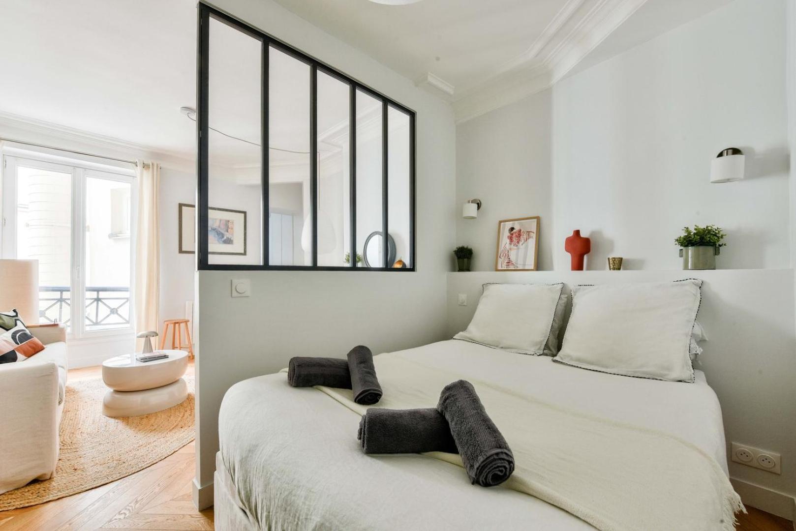 A Pied : Folies Bergere Et Grands Boulevards Appartement